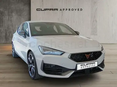 Usado Cupra Leon VZ 300 CV (220 kW) 2023 Blanco Berlina