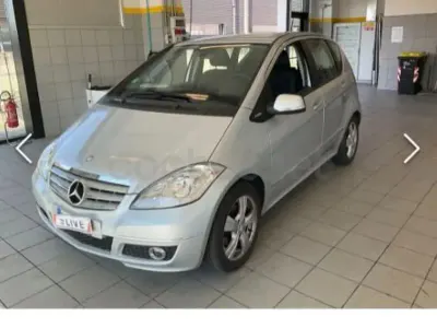 Begagnad Mercedes A180