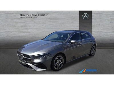 Usado Mercedes A180 136 CV (100 kW) 2025 Gris / plata Berlina