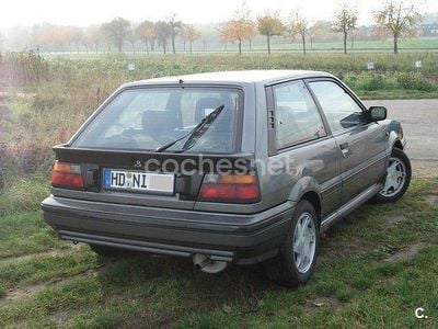 Negro Usado 1989 Nissan Sunny Berlina | 2500 €