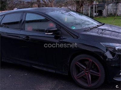 Negro Usado 2016 Ford Focus ST Berlina | 13.990 € (Buen precio)