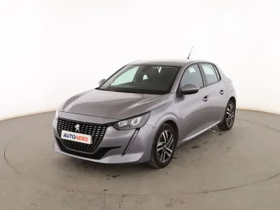 Usado Peugeot 208 Allure 101 CV (74 kW) 2020 Gris Utilitario