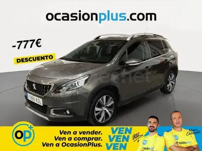 Usado Peugeot 2008 Allure 100 CV (73 kW) 2017 Gris SUV