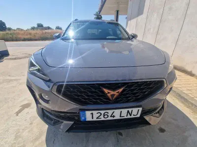 Usado Cupra Formentor VZ 310 CV (228 kW) 2021 Gris / plata SUV
