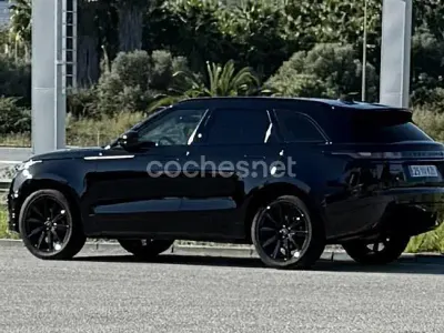 Usado Land Rover Range Rover Velar R-Dynamic 240 CV (176 kW) 2019 Negro SUV