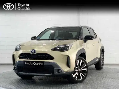 Usado Toyota Yaris Cross Edition 116 CV (85 kW) 2022 Amarillo SUV