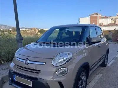 Usado Fiat 500L Trekking 120 CV (88 kW) 2014 Beige Monovolumen