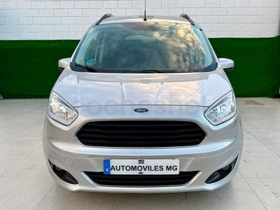 Gris / plata Usado 2016 Ford Tourneo Courier Ambiente Monovolumen | 10.990 € (Precio justo)