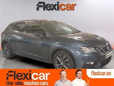 Usado Seat Leon Style 130 CV (95 kW) 2020 Azul Familiar