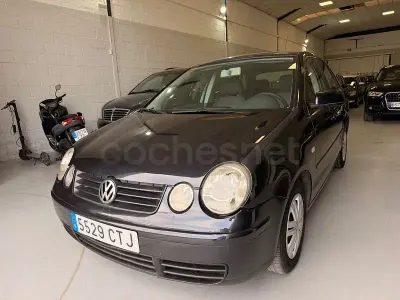Usado VW Polo Match 65 CV (47 kW) 2004 Negro Utilitario