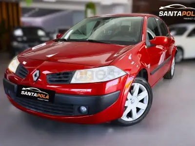 Usado Renault Mégane II Dynamique 105 CV (77 kW) 2007 Granate Berlina