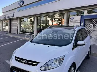 Usado Ford Grand C-Max Titanium 140 CV (102 kW) 2014 Blanco Monovolumen