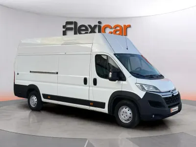 Usado Citroën Jumper 131 CV (96 kW) 2018 Blanco Monovolumen