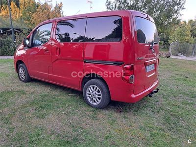 Usado Nissan NV200 Comfort 90 CV (66 kW) 2013 Rojo Monovolumen