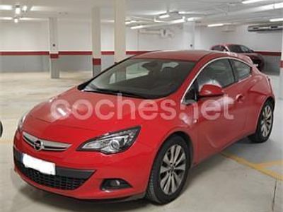 Rojo Usado 2015 Opel Astra GTC Sportive Berlina | 12.900 € (Caro)