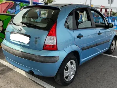 Usado Citroën C3 70 CV (51 kW) 2009 Azul Berlina