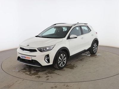 Blanco Usado 2021 Kia Stonic SUV | 16.299 € (Buen precio)