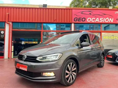 Usado VW Touran Advance 150 CV (110 kW) 2015 Gris Monovolumen