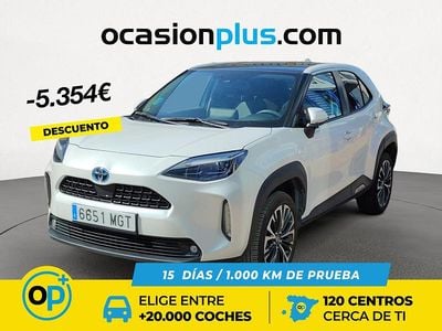 Blanco Usado 2023 Toyota Yaris Hybrid Style Recogida | 25.900 € (Precio justo)