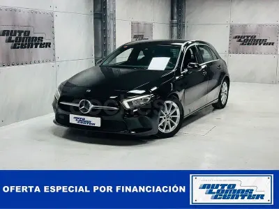 Usado Mercedes A180 116 CV (85 kW) 2020 Negro Berlina
