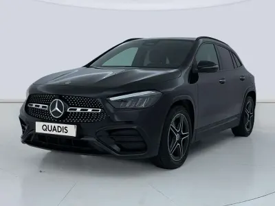 Usado Mercedes GLA200 150 CV (110 kW) 2024 Negro SUV
