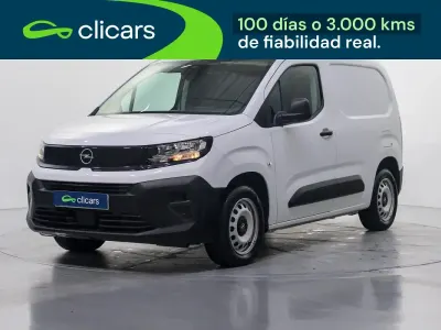 Usado Opel Combo S 100 CV (73 kW) 2024 Blanco Monovolumen
