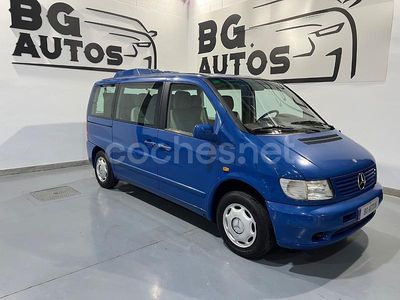 Azul Usado 2000 Mercedes V200 Monovolumen | 10.499 €