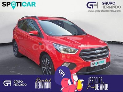 Rojo Usado 2018 Ford Kuga ST-Line SUV | 14.985 € (Precio justo)