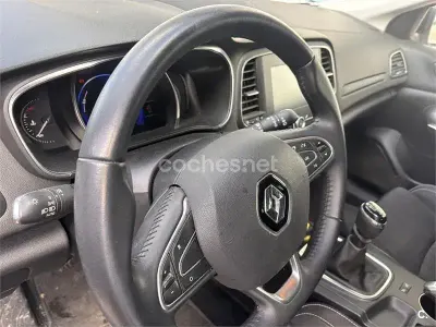 Usado Renault Mégane GrandTour LIMITED 95 CV (69 kW) 2019 Blanco Familiar