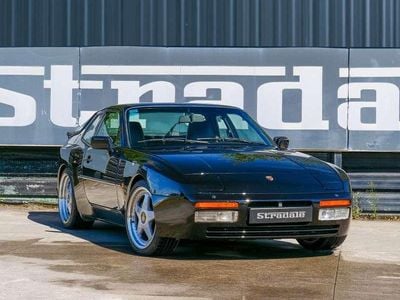 Negro Usado 1988 Porsche 944 Coupe | 42.900 €