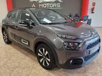 Usado Citroën C3 Feel 83 CV (61 kW) 2021 Gris Utilitario