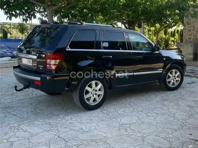 Usado Jeep Grand Cherokee Overland 218 CV (160 kW) 2007 Negro SUV