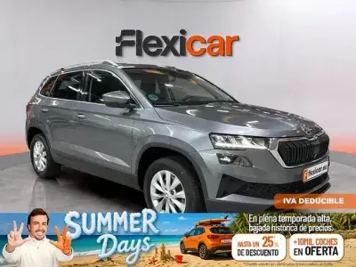 Usado Skoda Karoq Selection 150 CV (110 kW) 2024 Gris SUV
