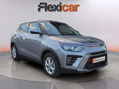 Usado Ssangyong (KGM) Tivoli 163 CV (119 kW) 2025 Gris SUV