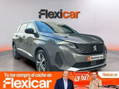 Usado Peugeot 5008 Active 131 CV (96 kW) 2024 Negro SUV