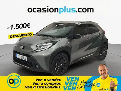 Usado Toyota Aygo X 72 CV (52 kW) 2023 Verde SUV