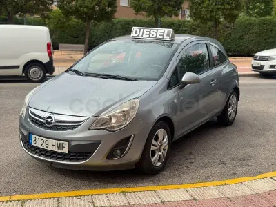 Używany Opel Corsa Selective 75 KM (55 kW) 2012 Szary Hatchback
