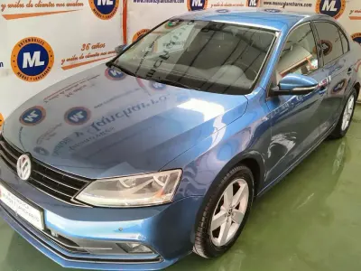 Occasion VW Jetta Advance 110 ch (80 kW) 2014 Bleue Berline