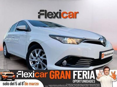 Usado Toyota Auris Active 116 CV (85 kW) 2017 Blanco