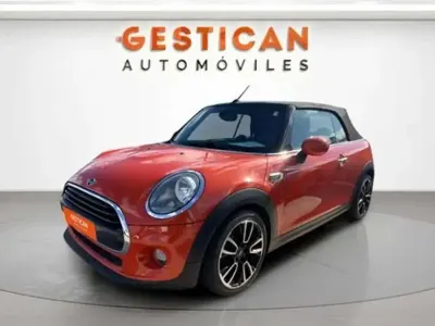 Usado Mini Cooper Cabriolet 136 CV (100 kW) 2019 Naranja Descapotable