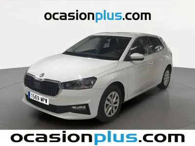 Usado Skoda Fabia Selection 95 CV (69 kW) 2024 Blanco Utilitario