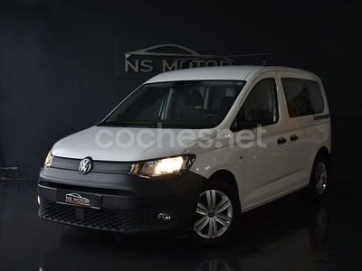 Blanco Usado 2021 VW Caddy Edition Monovolumen | 21.900 € (Un poco caro)