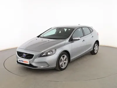 Usado Volvo V40 Kinetic 150 CV (110 kW) 2014 Gris Familiar