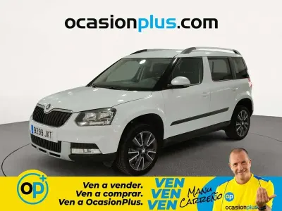 Usado Skoda Yeti Outdoor 110 CV (80 kW) 2015 Blanco SUV