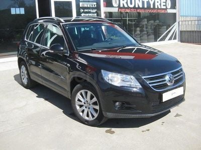 Usado VW Tiguan 140 CV (102 kW) 2010 Negro SUV