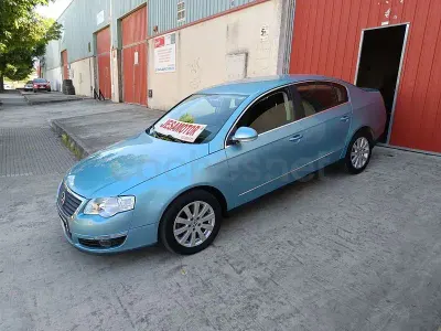 Używany VW Passat Trendline 105 KM (77 kW) 2006 Zielony Sedan/Limuzyna
