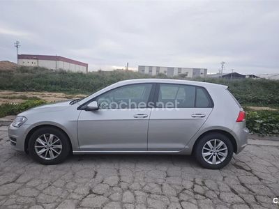 Gris / plata Usado 2014 VW Golf Edition Berlina | 8250 € (Buen precio)