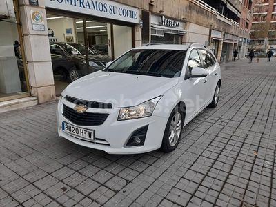 Blanco Usado 2013 Chevrolet Cruze LTZ Familiar | 8500 € (Precio justo)