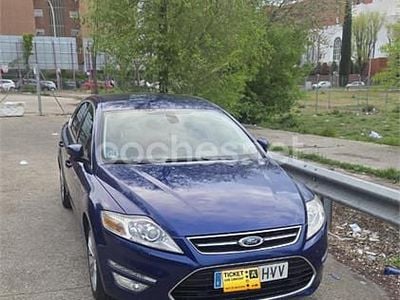Usado Ford Mondeo Titanium 163 CV (119 kW) 2014 Azul Berlina