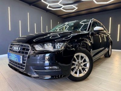 Usado Audi A3 Ambition 105 CV (77 kW) 2013 Negro Berlina